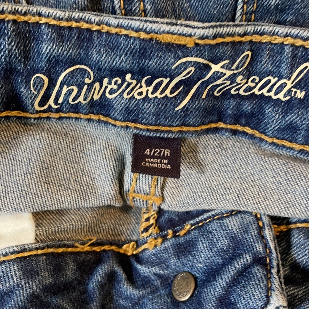Universal Thread Color Block Cropped Jeans - Picture 12 of 13